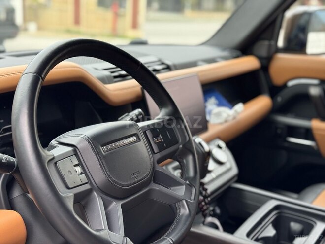 Land Rover Defender 2022, 27,000 km - 3.0 l - Bakı