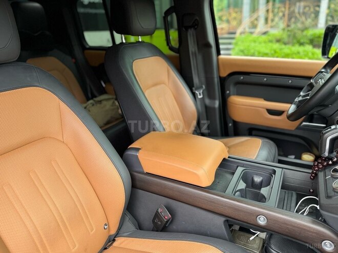 Land Rover Defender 2022, 27,000 km - 3.0 l - Bakı