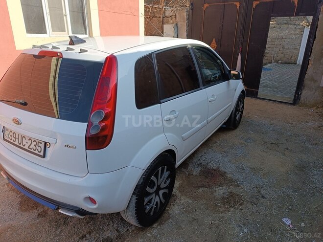 Ford Fiesta 2007, 290,000 km - 1.6 l - Bakı