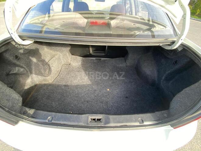 Nissan Sunny 2011, 260,000 km - 1.6 l - Bakı