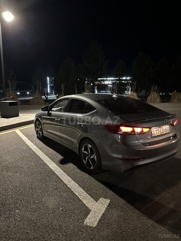 Hyundai Avante 2015, 179,600 km - 1.6 л - Bakı