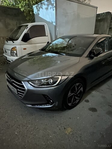 Hyundai Avante 2015, 179,600 km - 1.6 л - Bakı