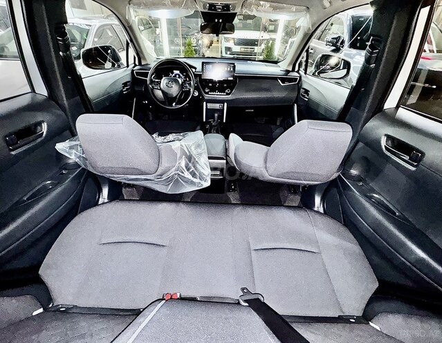 Toyota Corolla Cross 2025, 0 km - 2.0 l - Bakı