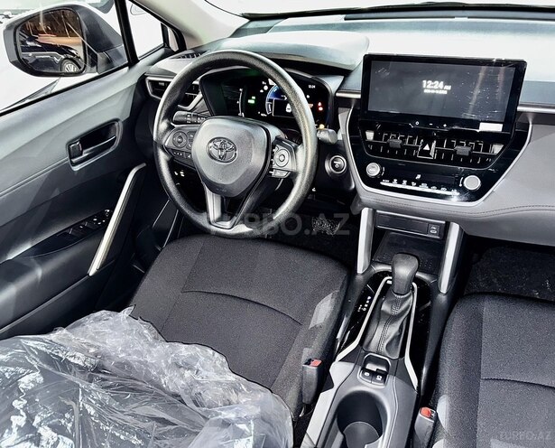 Toyota Corolla Cross 2025, 0 km - 2.0 l - Bakı