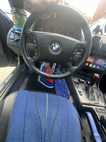 BMW 325 2002, 388,000 km - 2.5 l - Bakı