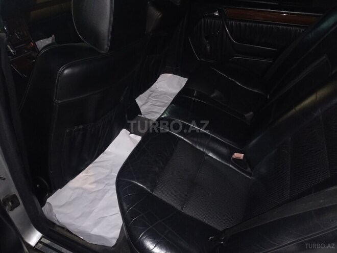 Mercedes E 220 1994, 386,000 km - 2.2 l - Bakı