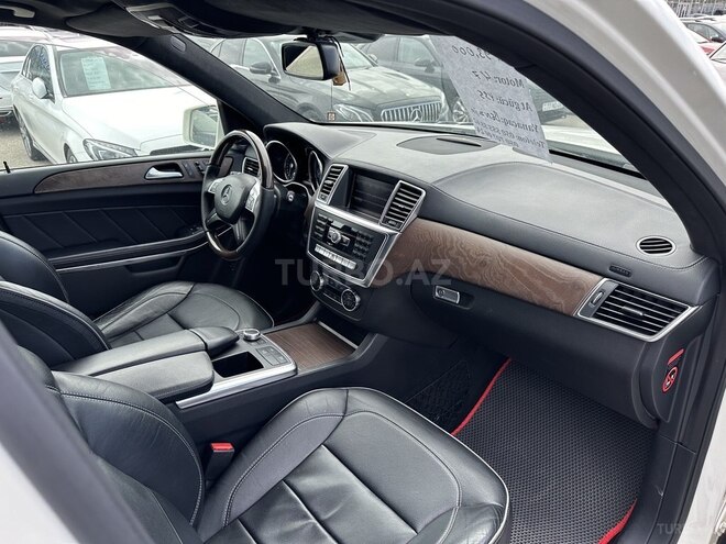 Mercedes GL 500 4MATIC 2013, 96,000 km - 4.7 l - Bakı