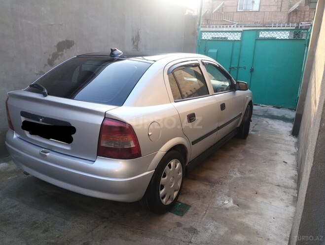 Opel Astra 2000, 330,000 km - 1.6 l - Xaçmaz
