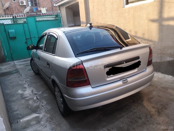 Opel Astra 2000, 330,000 km - 1.6 l - Xaçmaz