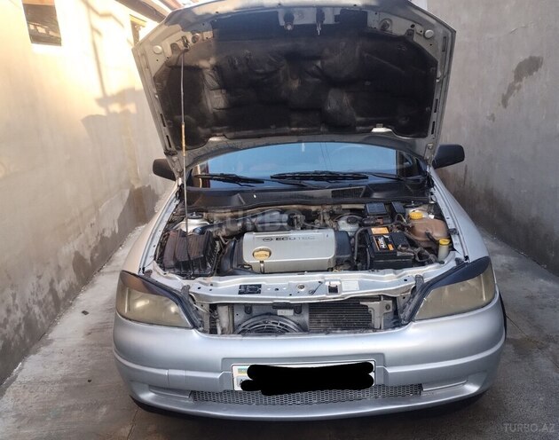 Opel Astra 2000, 330,000 km - 1.6 l - Xaçmaz