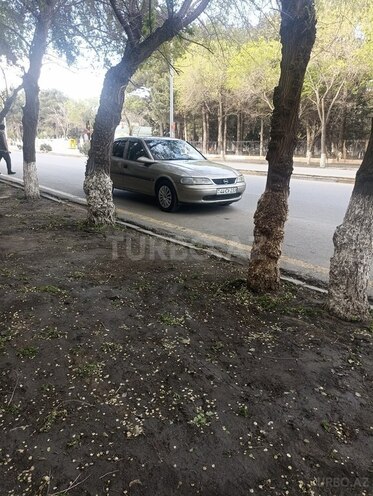 Opel Vectra 1998, 352,000 km - 1.6 l - Sumqayıt