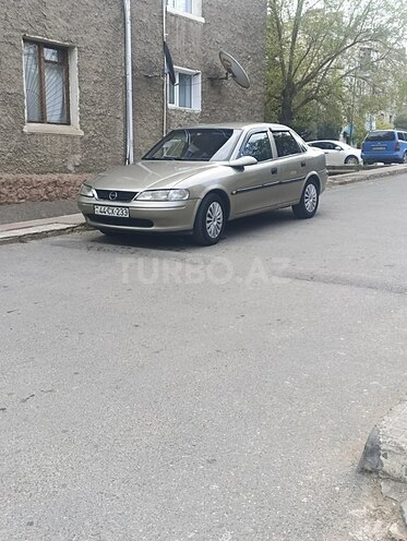 Opel Vectra 1998, 352,000 km - 1.6 l - Sumqayıt