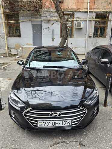 Hyundai Elantra 2018, 170,000 km - 2.0 l - Bakı