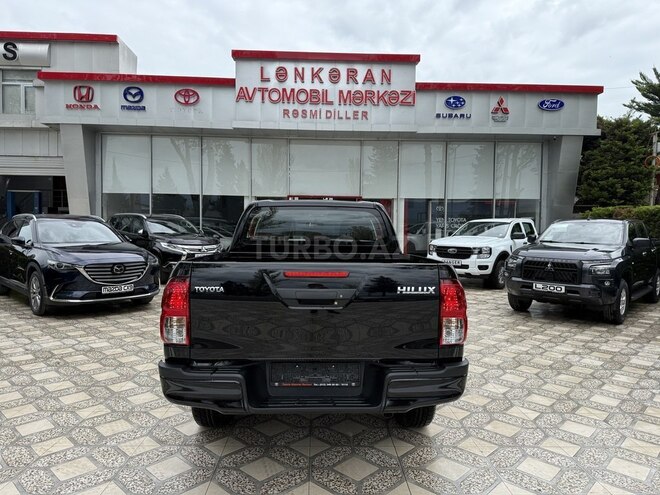 Toyota Hilux-6