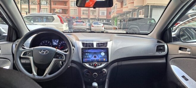 Hyundai Accent 2013, 208,000 km - 1.6 l - Bakı