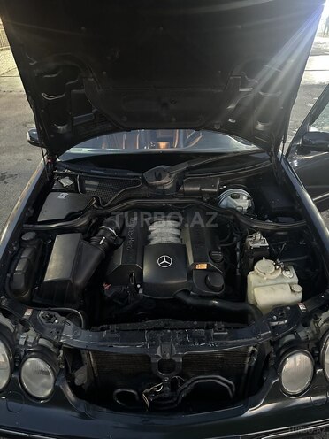 Mercedes E 240 2000, 412,000 km - 2.6 l - Gəncə