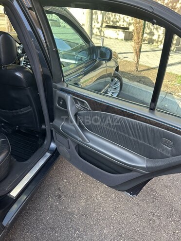 Mercedes E 240 2000, 412,000 km - 2.6 l - Gəncə
