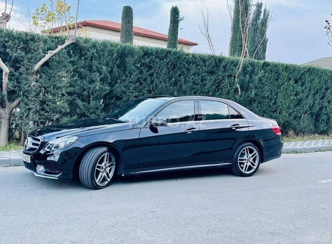 Mercedes E 350 4MATIC 2013, 140,000 km - 3.5 l - Bakı