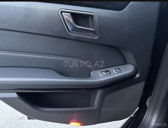 Mercedes E 350 4MATIC 2013, 140,000 km - 3.5 l - Bakı