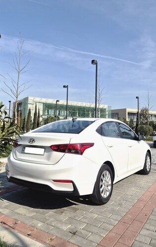 Hyundai Accent 2020, 48,924 km - 1.6 л - Bakı