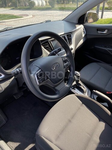 Hyundai Accent 2020, 48,924 km - 1.6 л - Bakı