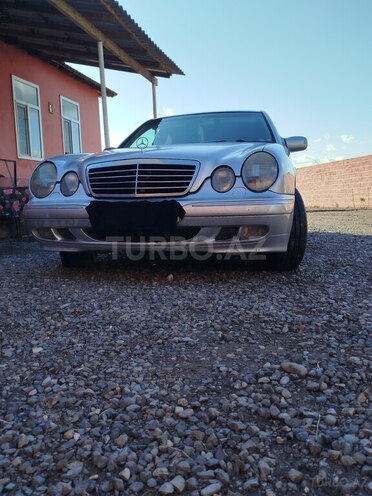 Mercedes E 220 d 2000, 450,000 km - 2.2 l - Bərdə