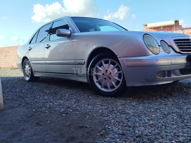 Mercedes E 220 d 2000, 450,000 km - 2.2 l - Bərdə