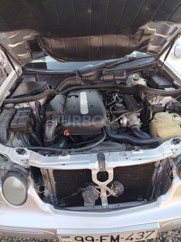 Mercedes E 220 d 2000, 450,000 km - 2.2 l - Bərdə