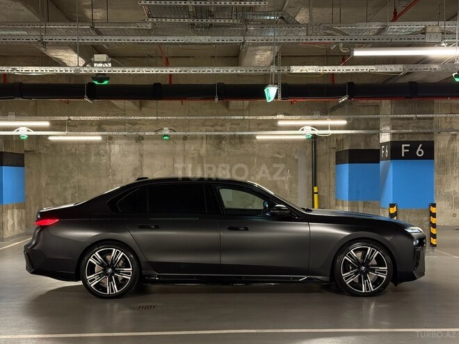 BMW i7 2023, 26,000 km - 0.0 l - Bakı