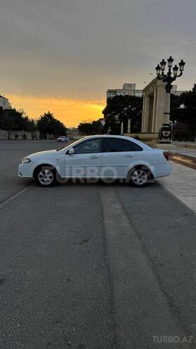 Daewoo Gentra 2013, 320,000 km - 1.5 l - Bakı