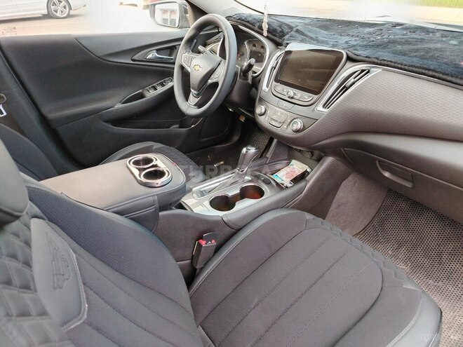Chevrolet Malibu 2017, 194,000 km - 1.5 l - Qazax