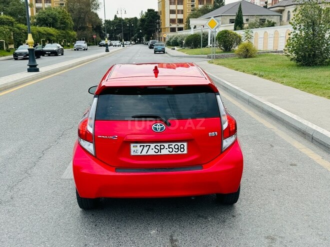 Toyota Aqua 2017, 82,000 km - 1.5 l - Bakı