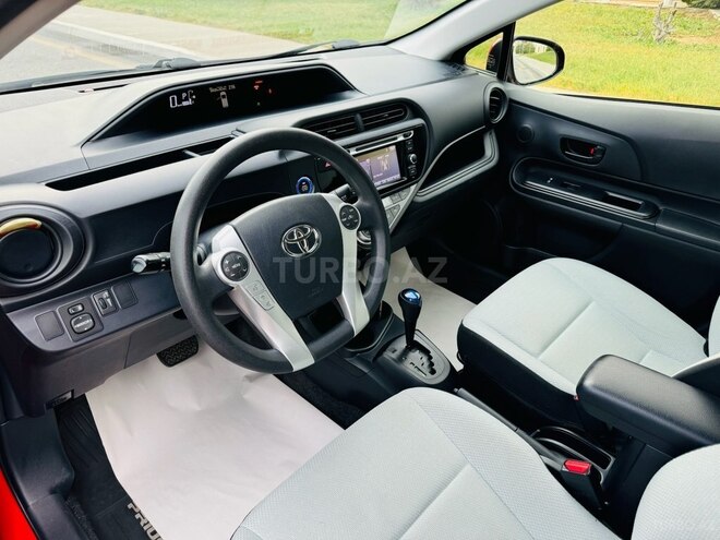 Toyota Aqua 2017, 82,000 km - 1.5 l - Bakı