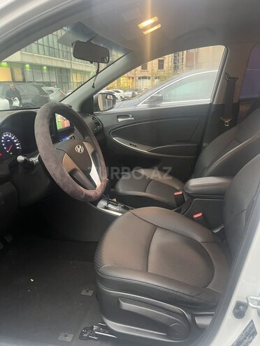 Hyundai Accent 2017, 22,000 km - 1.4 l - Bakı