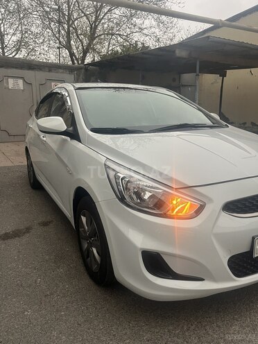 Hyundai Accent 2017, 22,000 km - 1.4 l - Bakı
