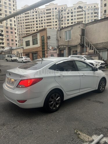 Hyundai Accent 2017, 22,000 km - 1.4 l - Bakı