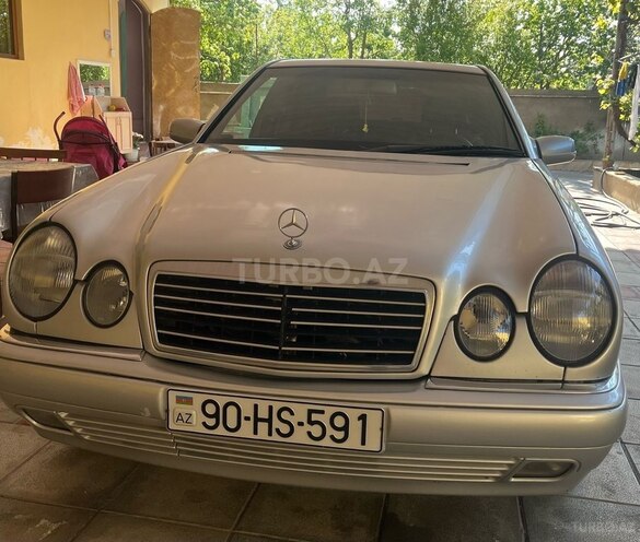 Mercedes E 240 1999, 240,000 km - 2.4 l - Şirvan