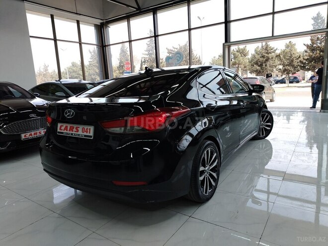 Hyundai Elantra 2015, 176,000 km - 1.8 л - Sumqayıt