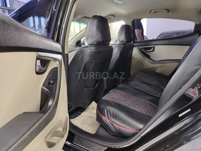 Hyundai Elantra 2015, 176,000 km - 1.8 л - Sumqayıt