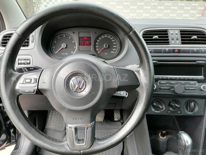 Volkswagen Polo 2013, 278,700 km - 1.6 l - Sumqayıt
