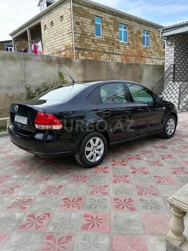 Volkswagen Polo 2013, 278,700 km - 1.6 l - Sumqayıt