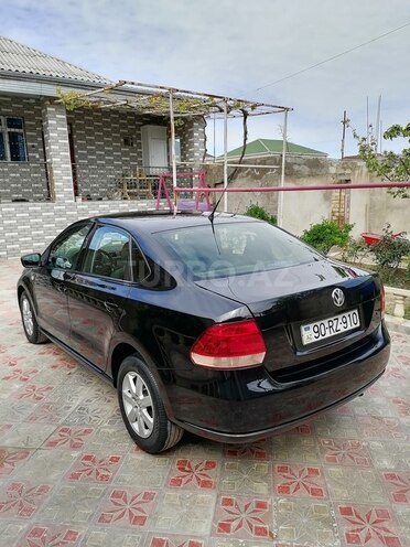 Volkswagen Polo 2013, 278,700 km - 1.6 l - Sumqayıt