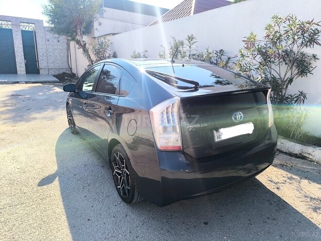 Toyota Prius 2011, 241,402 km - 1.8 l - Bakı