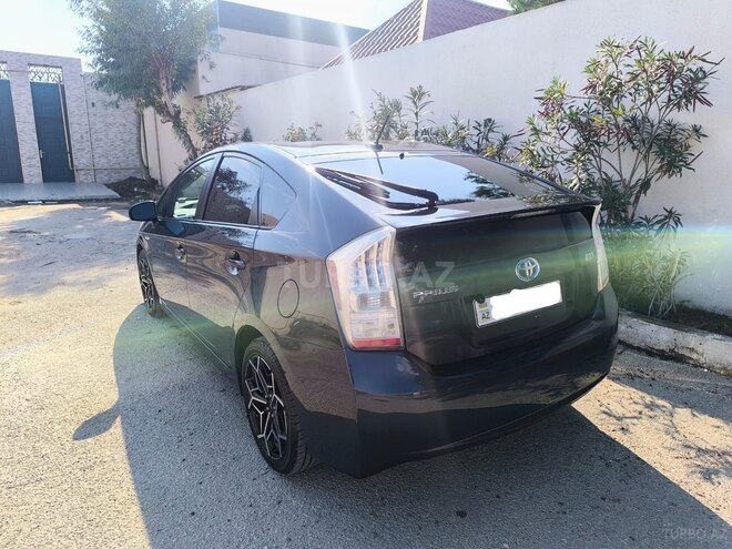 Toyota Prius 2011, 241,402 km - 1.8 l - Bakı