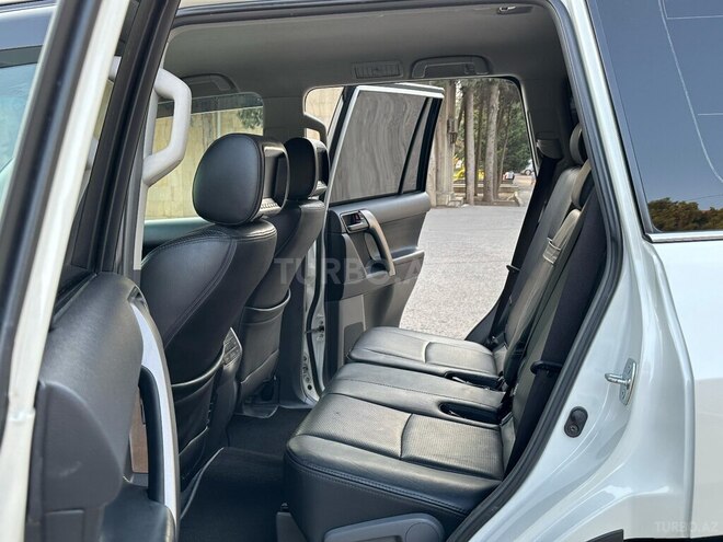 Toyota Land Cruiser Prado 2012, 150,000 km - 2.7 л - Bakı