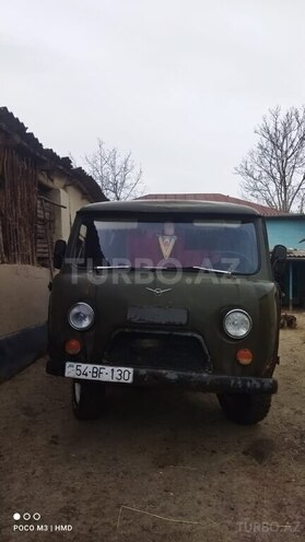 UAZ 452 1983, 100,000 km - 2.4 l - Quba