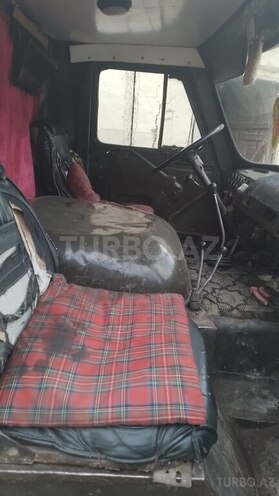 UAZ 452 1983, 100,000 km - 2.4 l - Quba