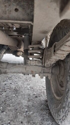 UAZ 452 1983, 100,000 km - 2.4 l - Quba