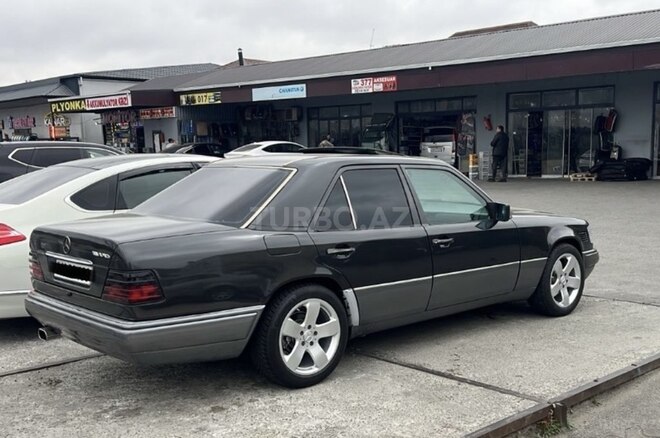 Mercedes E 300 d 1994, 367,099 km - 3.0 l - Bakı
