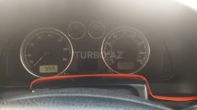 Volkswagen Passat 2003, 284,382 km - 1.8 l - Bakı